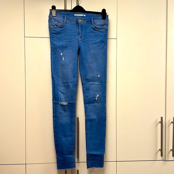 Zara trafaluc jeans - Picture 1 of 1